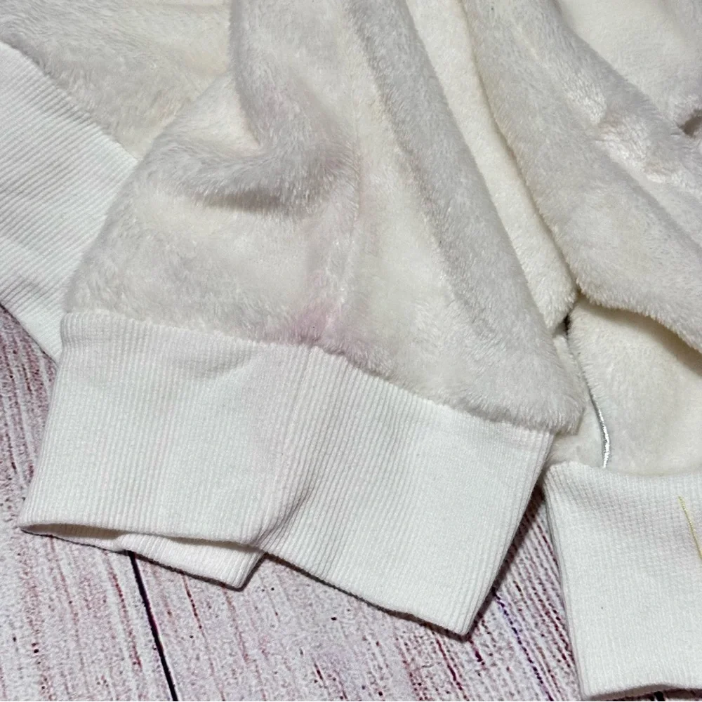 Secret Treasures Velour Panda PJ Short Set Size S - Picture 8 of 8